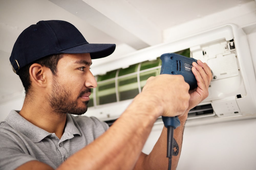 air conditioning maintenance service